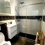 2P Neuf D Exception Eden Parc Piscine Pkg Clim Wifi 公寓