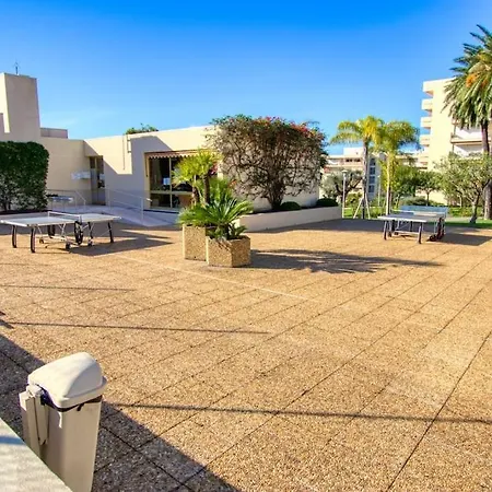 2P Neuf D Exception Eden Parc Piscine Pkg Clim Wifi Lägenhet *